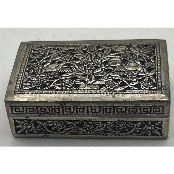 Accessories - Antique Trinket Box Pierced Silver Plate on Copper India Gift Box Cottage Core